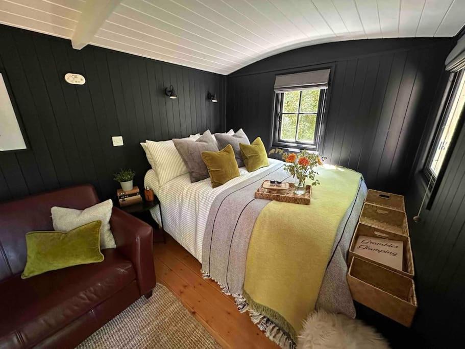 Cornwall Woodland Shepherd'S Hut - Dennis Hut Bodmin Kültér fotó