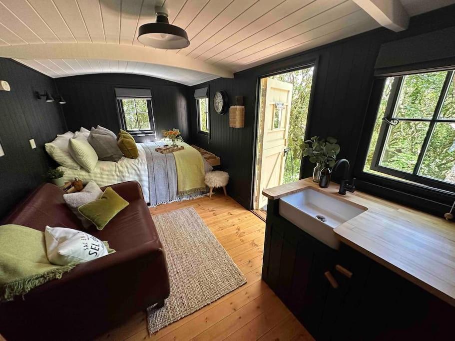 Cornwall Woodland Shepherd'S Hut - Dennis Hut Bodmin Kültér fotó